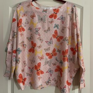 Brand Bazar “H” & Butterfly Print Art lightweight shimmer sweater NEW OS 
Easy!